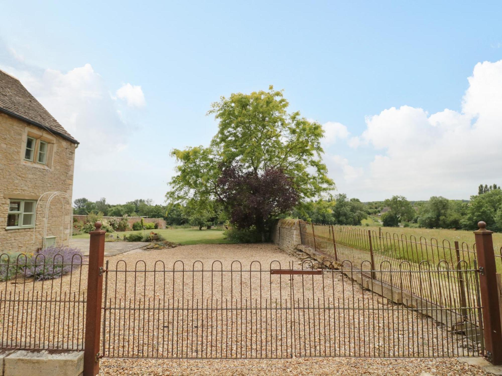 Glapthorn Manor Villa Peterborough Exteriör bild